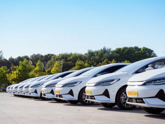 BYD tăng tốc tại Việt Nam: Hơn 5.000 xe đã đến tay khách hàng, gần 40 đại lý trên toàn quốc, dự kiến thêm 4 mẫu xe mới trong năm 2026