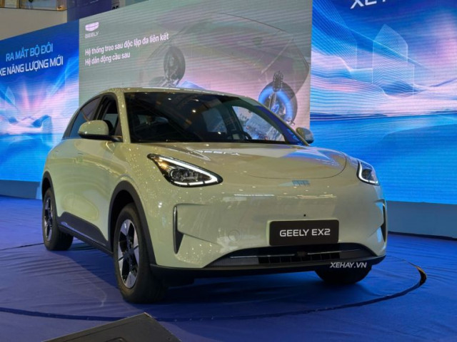 Geely EX2 chốt giá từ 459 triệu đồng tại Việt Nam: Xe điện đô thị đi được 395 km, có ADAS, camera 540 độ xịn sò