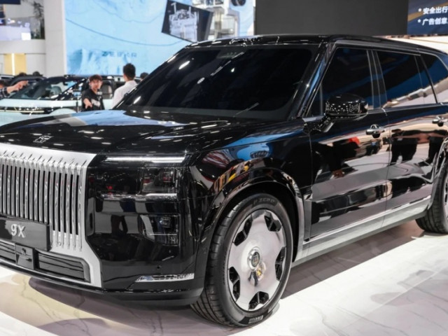 Zeekr 9X: "Pháo đài" hybrid hạng sang sở hữu pin khủng và công nghệ