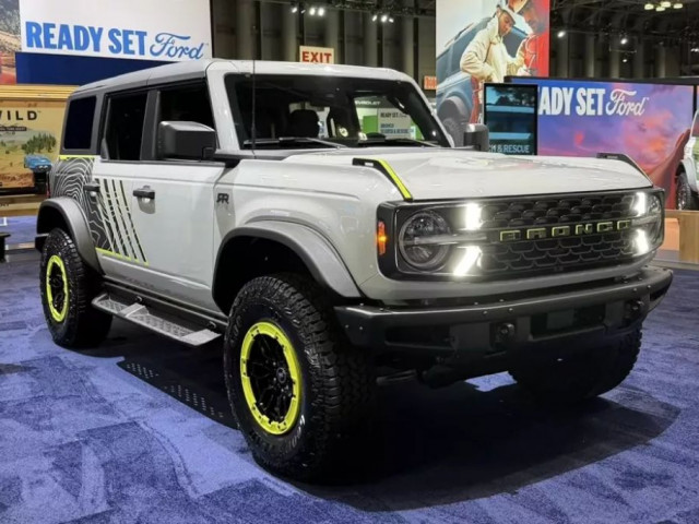 Ford Bronco RTR 2027 ra mắt với nội thất phối màu độc bản và hệ thống