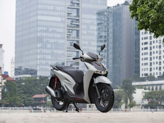 Người Việt mua hơn 729.000 xe máy trong ba tháng đầu năm 2026